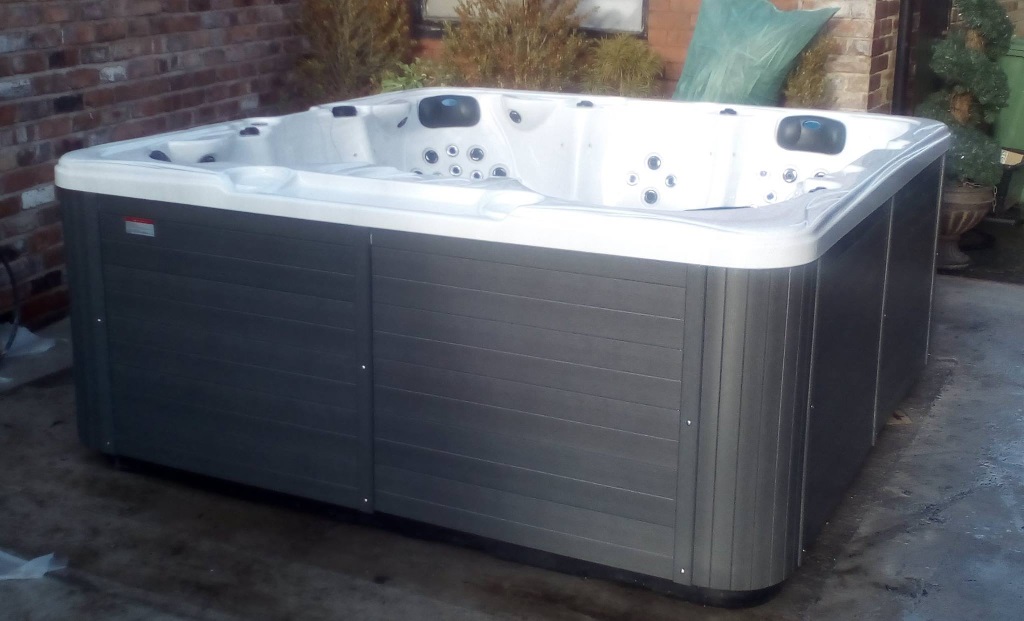 Volta Hot Tub, Hot Tub, Hot Tubs, Jacuzzi